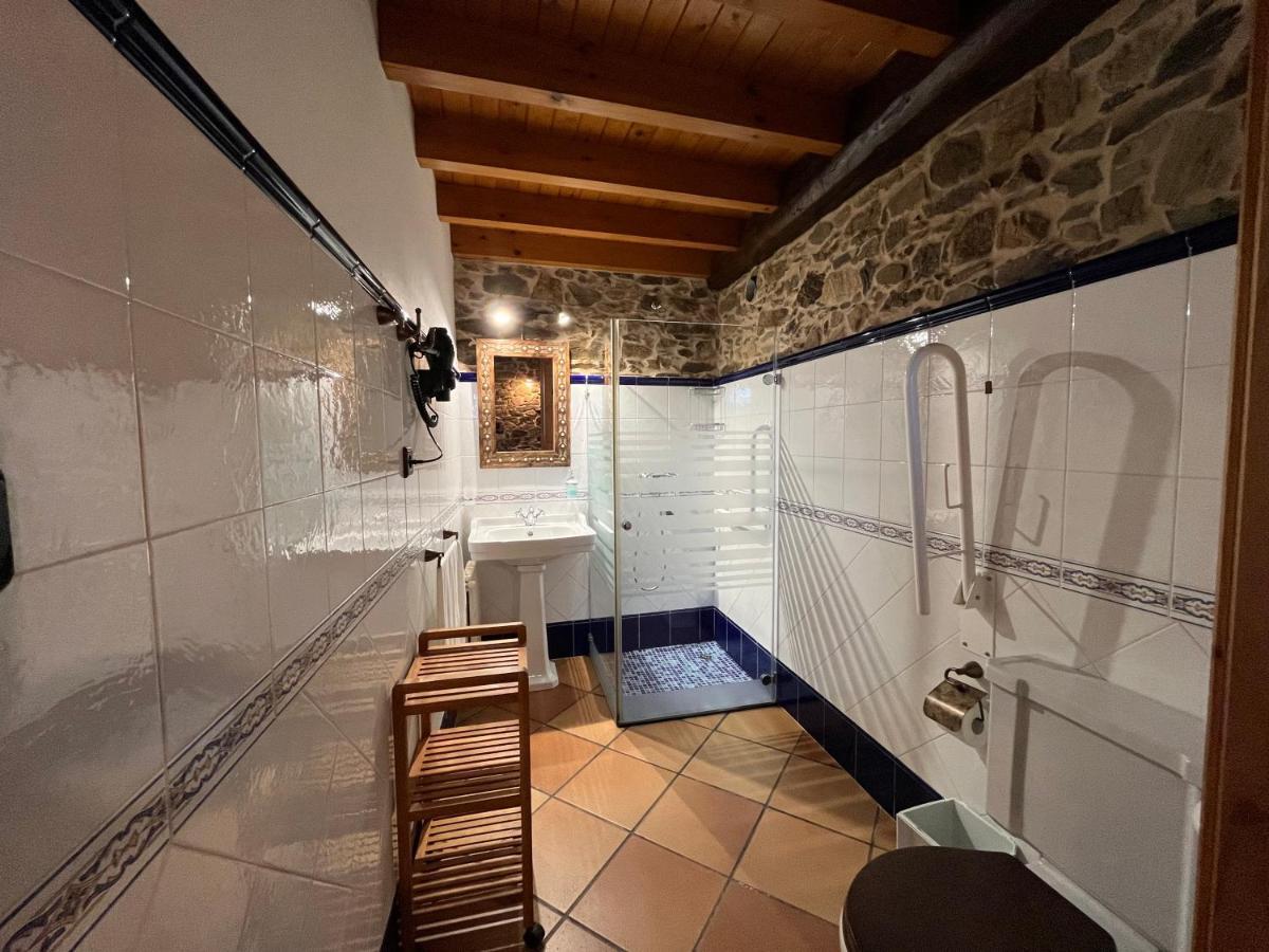 Casa Rural O Vilar Мера-де-Арриба Экстерьер фото